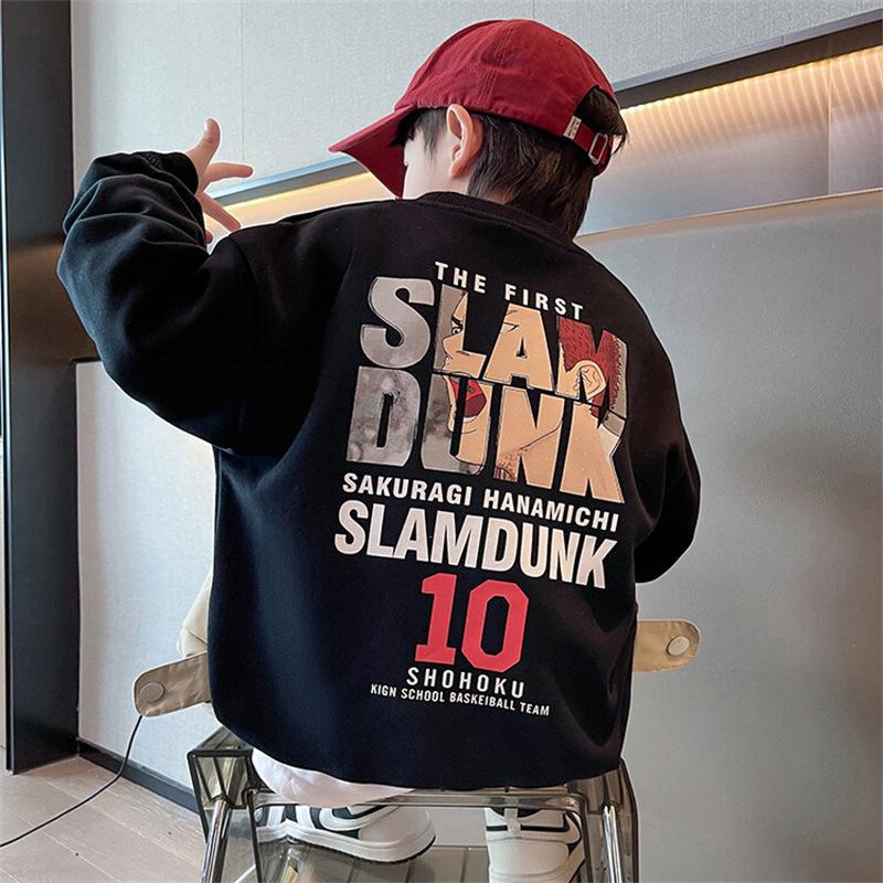 Стильная толстовка для мальчиков на осень 2023 года: Новые уличные топы для детей