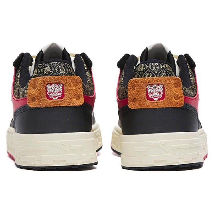 Anta Уличные устойчивые к скольжению амортизирующие прочные низкие кроссовки мужские кроссовки черные белые 112318051-6