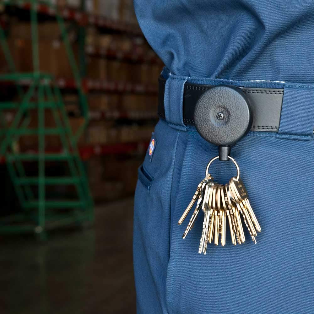 KEY-BAK Серия Original Выдвижной брелок-катушка с пружиной из нержавеющей стали и тросиком из Кевлара, Произведено в США с 1948 года, Цепочка 24" (8 унций.