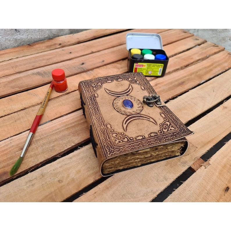 Кожаный журнал Журнал тройной богини Луны, Книга теней, Журнал снов, Кожаный гримуар, Викка, Подарок для мамы Подарок для него, подарок для нее