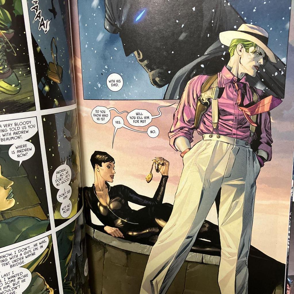 [Б/У] Бэтмен Женщина-кошка 1-3 Джокер Лига справедливости