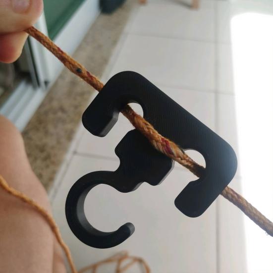 Tent Rope Hook, Multifunction Outdoor Camping Hook, Secure Fit Durable Hiking Accessories, for Tent Ropes Clotheslines Canopy