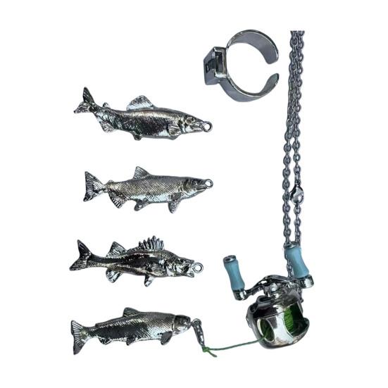 Миниатюрный кулон в виде рыболовной катушки с вращающейся ручкой и съемным направляющим для лески. Многофункциональный рыболовный аксессуар. Брелок для ключей или рюкзака.