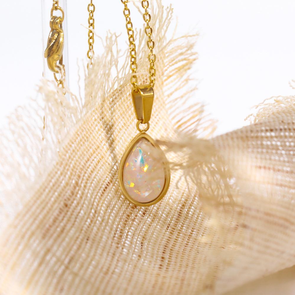 Rz Hot Selling Opal Jewelry Water Droplet Opal Pendant Necklace Anti Tarnish Stainless Steel Sweater Chain Fashion Necklace