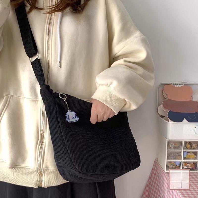 1 Pcs Casual Shoulder Bag Large Capacity Lazy Style Handbag Women Solid Color Corduroy Crossbody Bag Fashion Korean