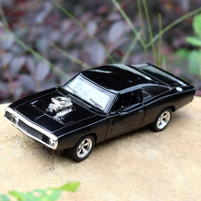 ABAB1 1:32 1970 Charger Classic Muscle Sports Car Simulation Alloy Car Model Sound and Light Toys Hobby Collection Gifts