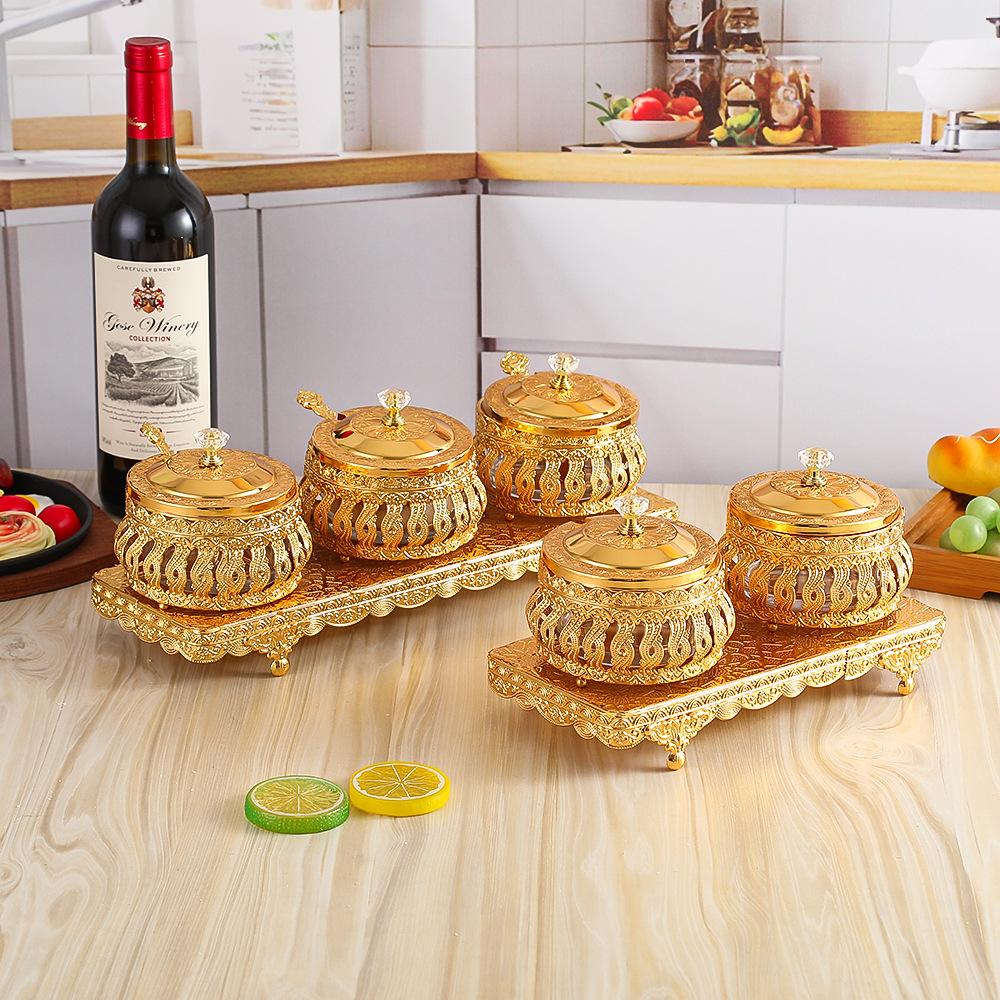 Золотая емкость для специй Металлическая полая золотая солонка Кухонный ящик для хранения Набор баночек для специй Органайзер для соли