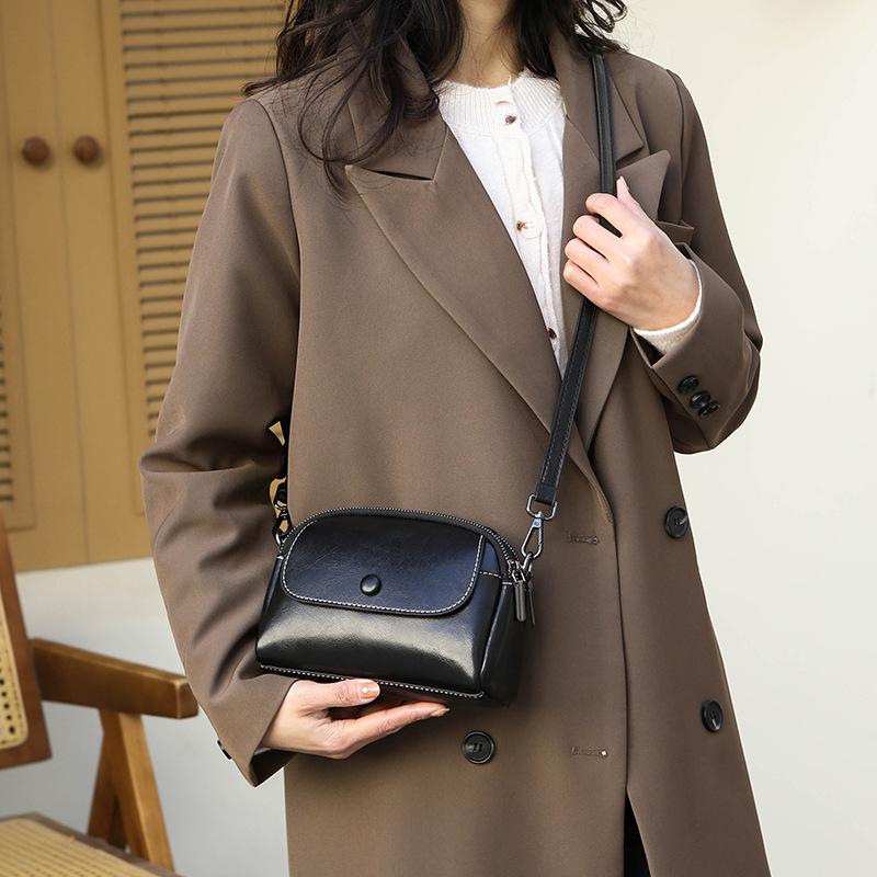 Винтажный кожаный кошелек Crossbody в стиле Oil Waxed - квадратный мини-кошелек через плечо (Многофункциональная женская сумка для поездок на работу из натуральной кожи)