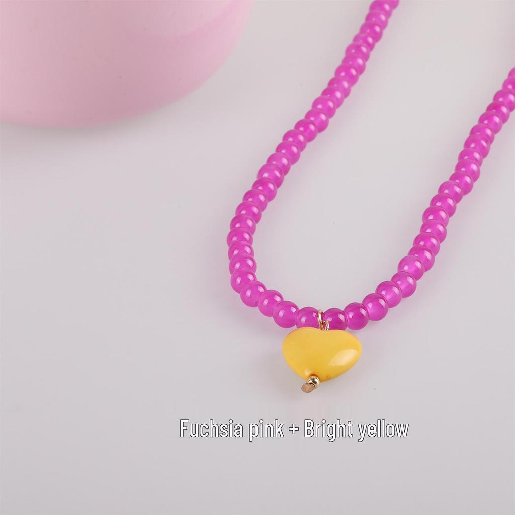 Colorful Beaded Heart Necklace – Versatile, Sweet Collarbone Chain for Women