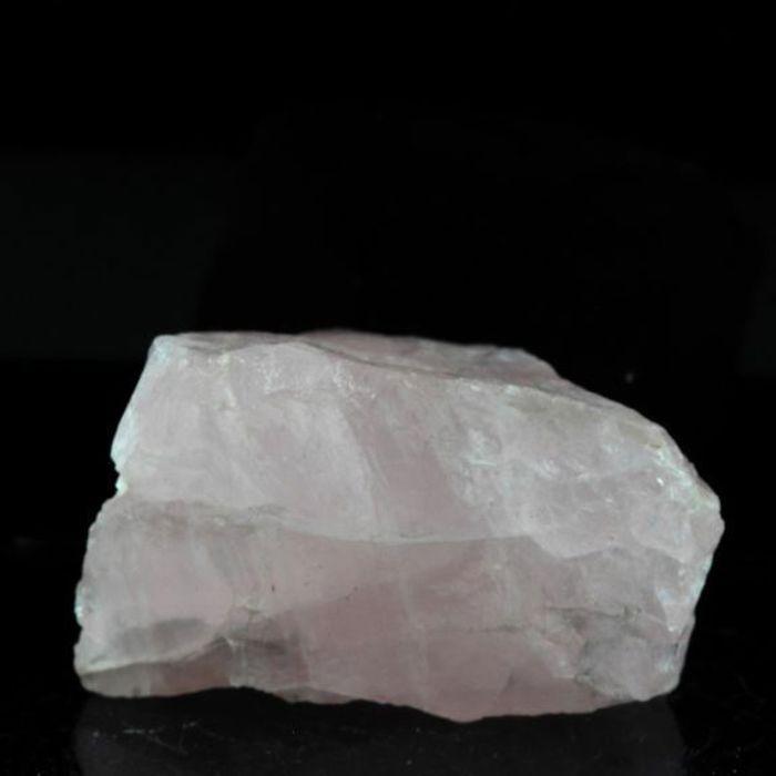 Pierres et Minéraux. Quartz Rose. 170.45 ct. Pitorra claim, Minas Gerais, Brésil.