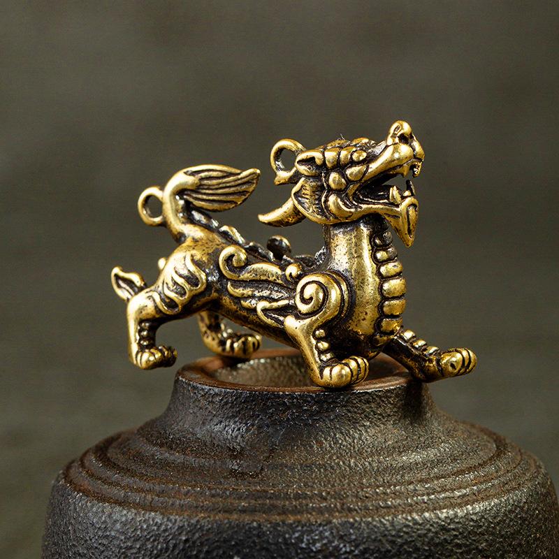 Brass Pixiu Pendant Key Buckle Carved Statuette Gifts Fengshui Sculptures