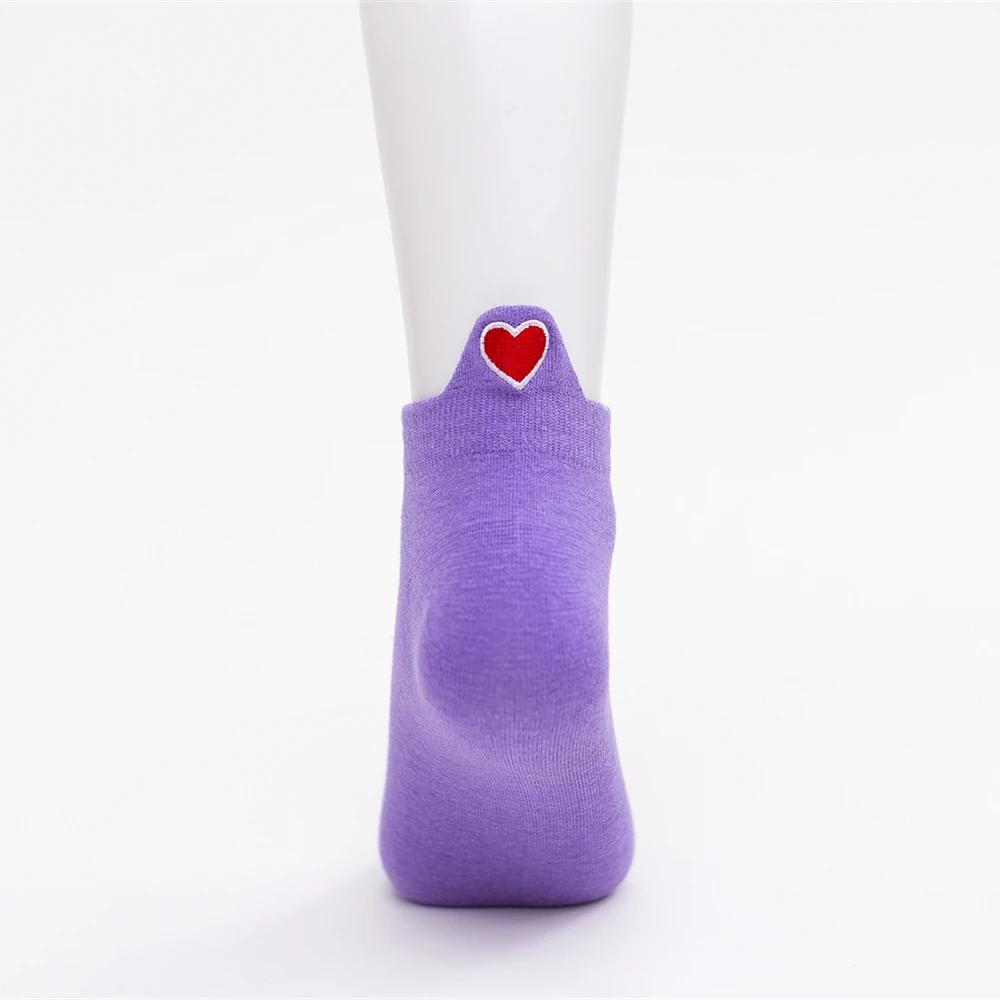 Новые женские летние весенние хлопковые носки с рисунком из мультфильмов и забавной вышивкой с красным сердцем, милые цветные короткие носки для девочек, прямые поставки