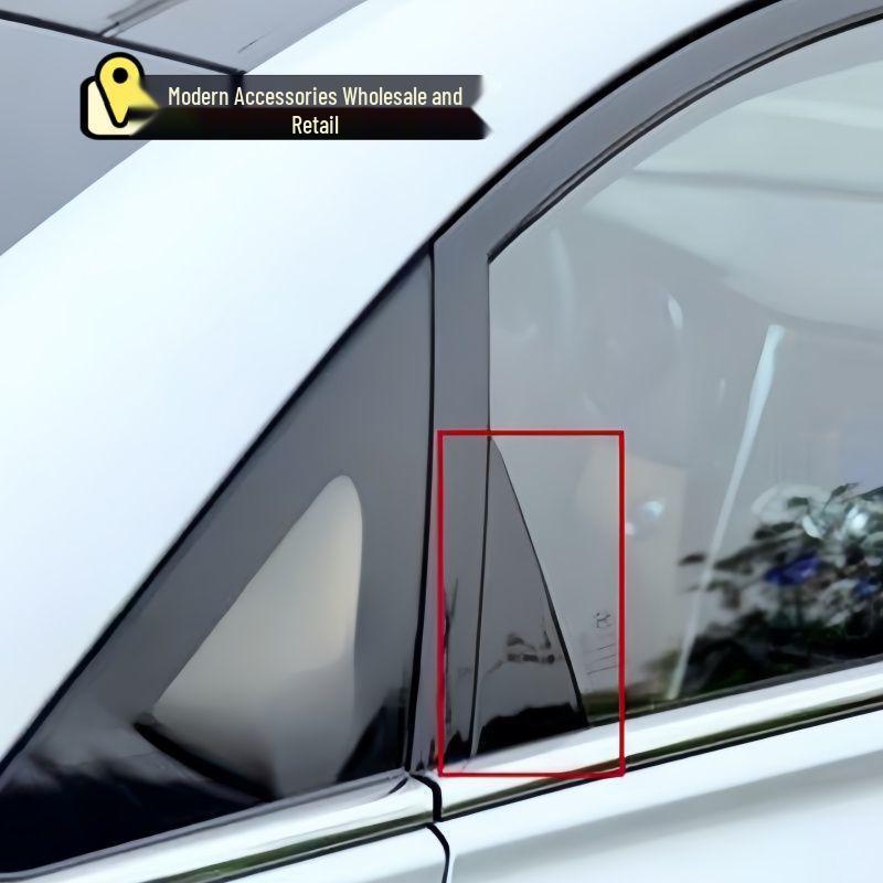 Hyundai i30 Декоративная накладка на внешнюю сторону задней двери - Декоративная крышка треугольного окна
