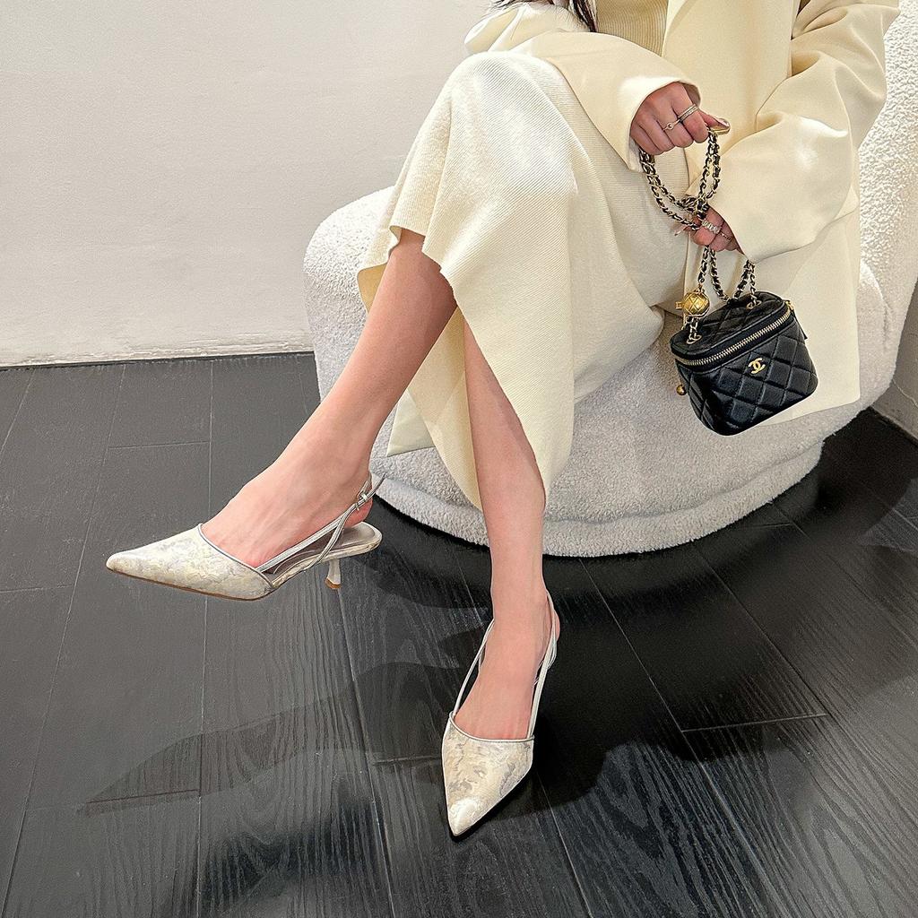 Холодный китайский стиль · Вышитые сандалии с острым задником, женские, новинка весны 2025 года, на высоком каблуке