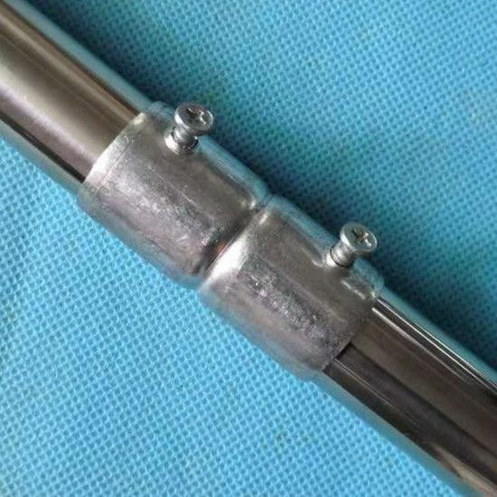 Stainless Steel 25mm Six-Point Pipe Connector for Galvanized and Iron Pipes