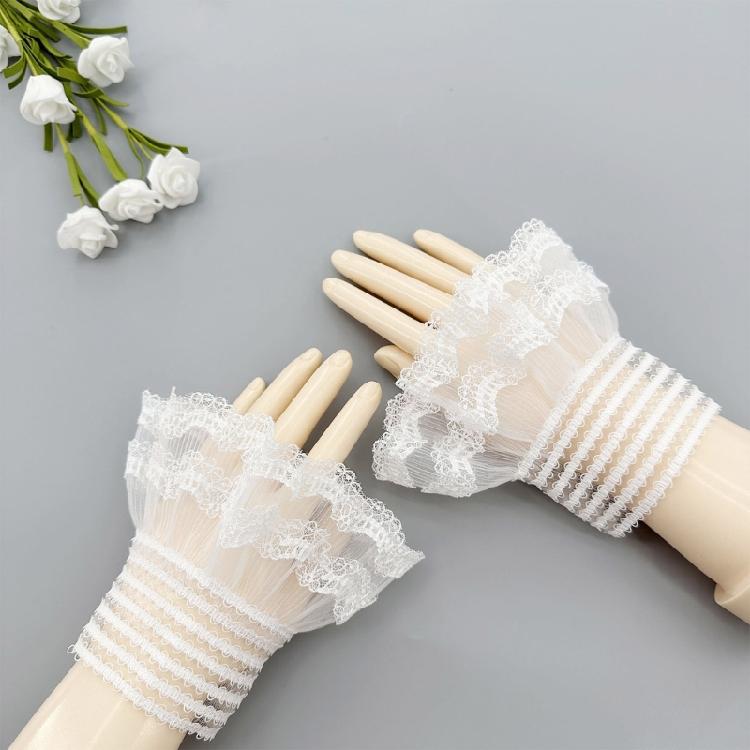 1 пара белых кружевных манжет, комплект аксессуаров для костюма, кружевная сетка, расклешенные рукава, съемные манжеты, плиссированные накладные манжеты со складками