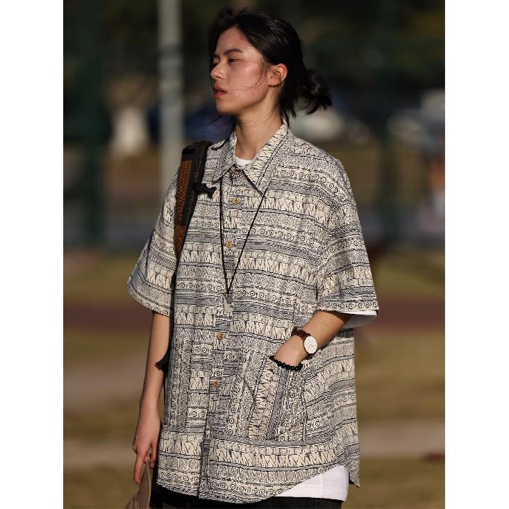 Клетчатая ретро-рубашка, мужская летняя одежда, стиль Гонконга, студенческий свободный и нишевый дизайн, забавный новый мужской топ для ношения на открытом воздухе