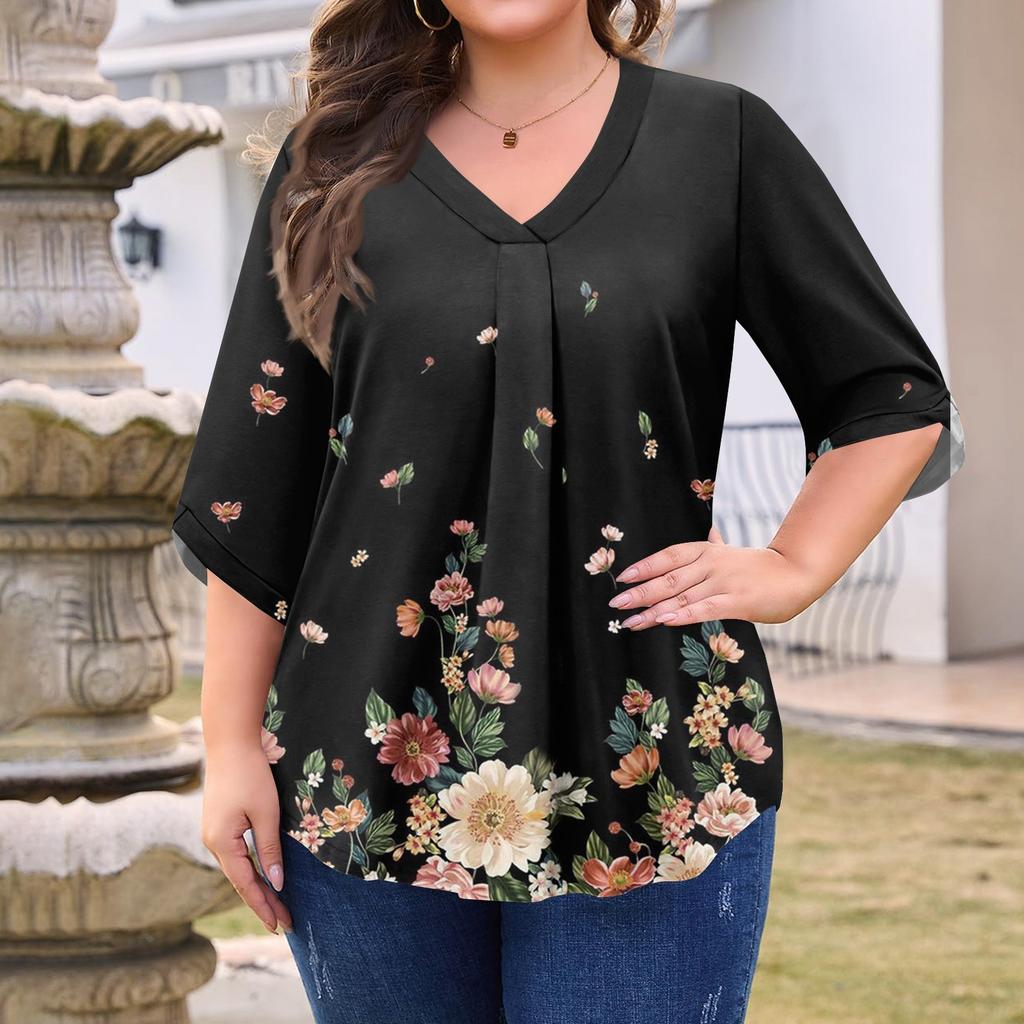 Women's Fashion Large Size Printed V-Neck Three-quarter Sleeve Top