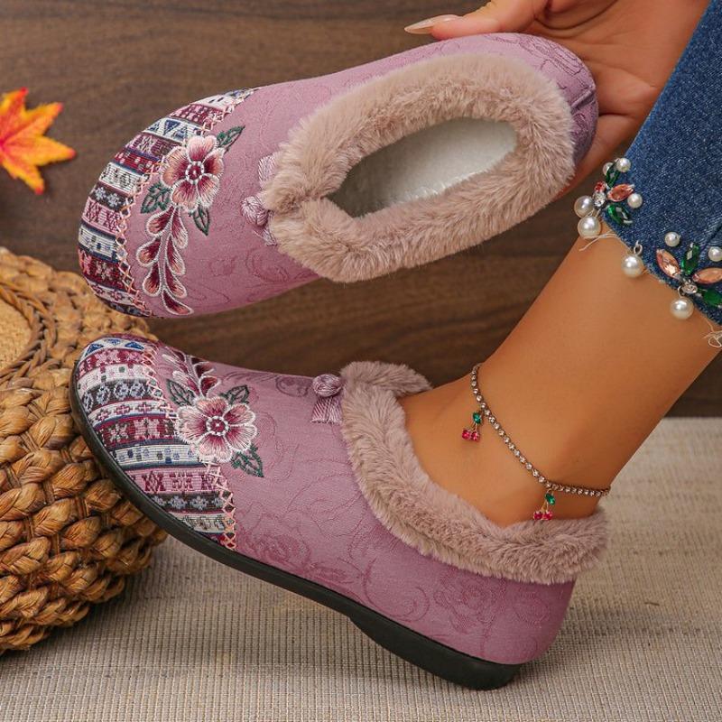 Женские зимние этнические ботильоны - больших размеров, на флисовой подкладке и утолщенные, теплые и удобные
