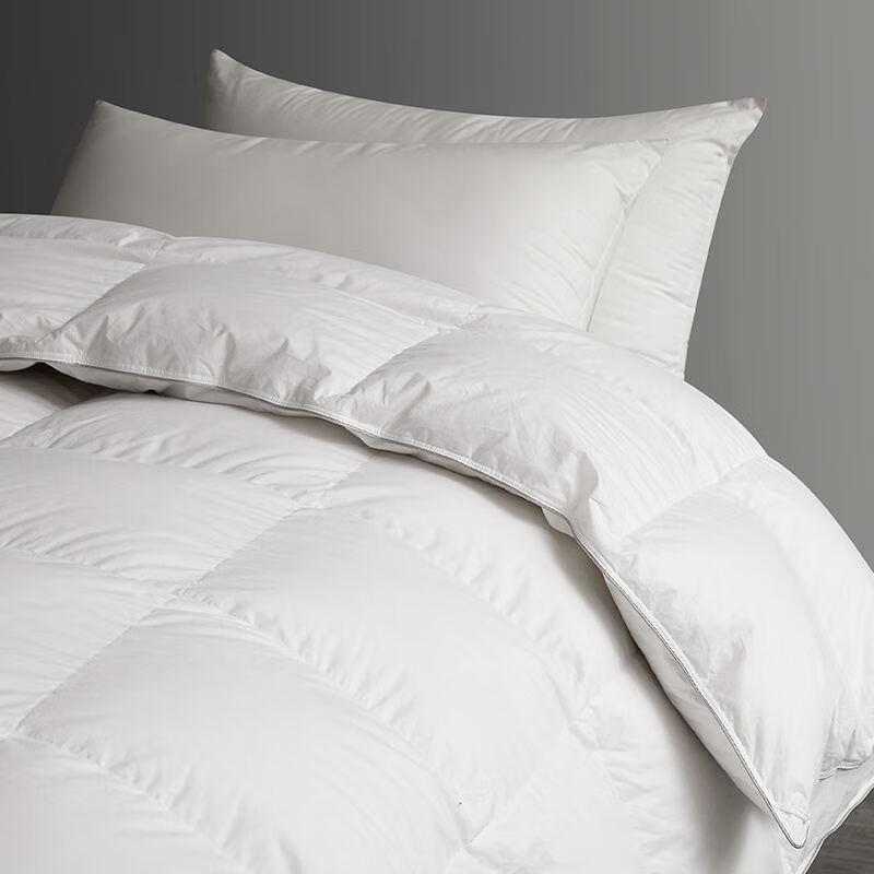 Yamian Shangpin 85% White Duck Down Comforter