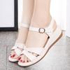Летняя Модная Женская Обувь Сандалии с Пряжкой Круглый Носок Женские Повседневные Туфли Пляжные Легкие Дышащие Туфли для Ходьбы Сандалии