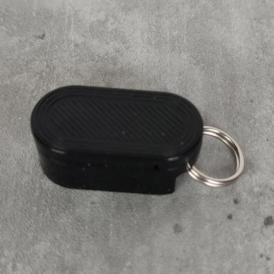 Коробочка для таблеток Компактная конструкция с магнитной направляющей Карманный размер с подвесным брелоком Дозатор для таблеток, собранный вручную