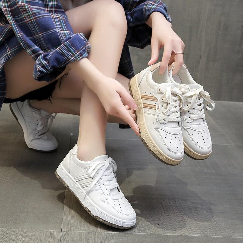 Новые кроссовки для бега с круглым носком и неглубокой подошвой, на шнуровке, дышащие и удобные, на плоской подошве, повседневные, модные, вулканизированные туфли