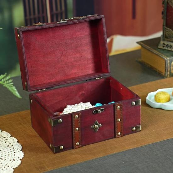 Wooden Storage Box with Lock Large Capacity Multipurpose Decorative Treasure Chest Retro Style Storage Organizer