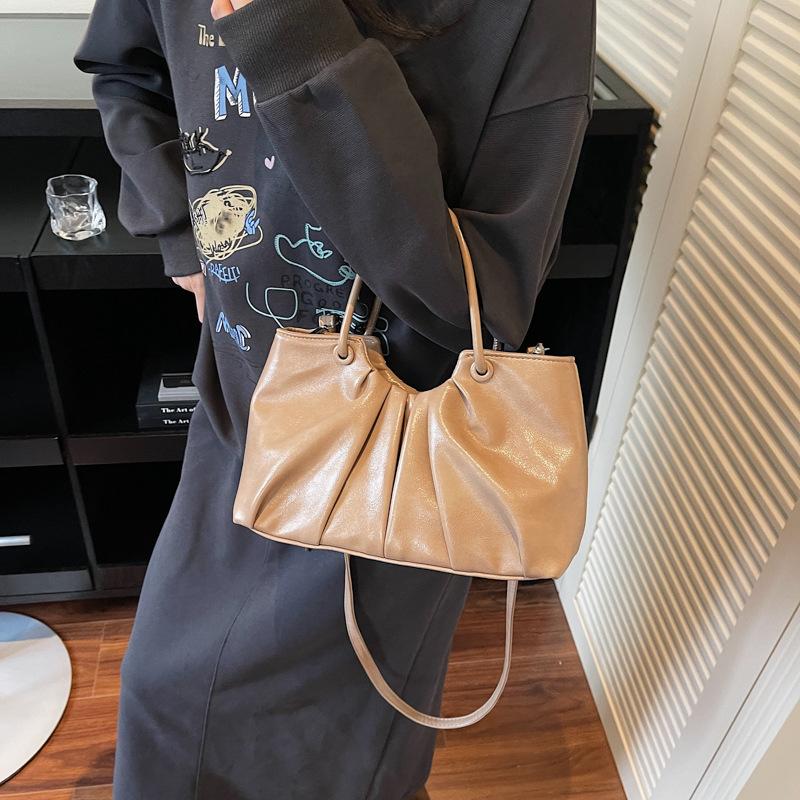 Высококлассная нишевая сумка женская осень-зима 2025 новая ретро сумка-мессенджер из мягкой кожи женская ручная плиссированная сумка-ведро