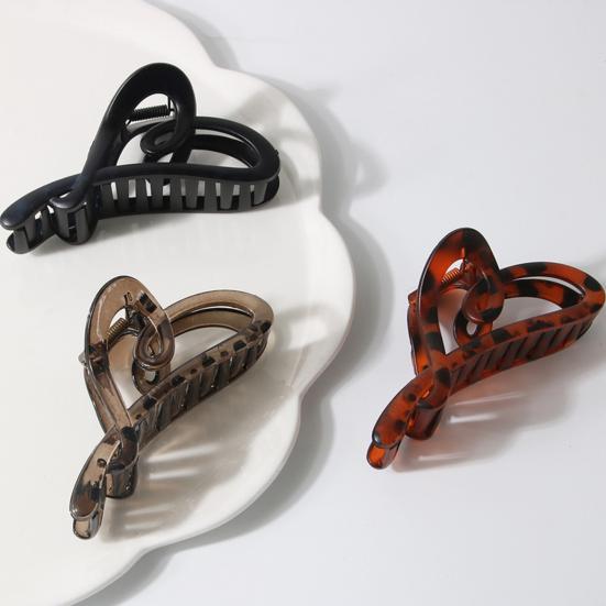 Women Hair Claw Heart Shape Grip Clip Anti-slip Teeth Back Head Hair Clip Transparent Leopard Pattern Large Shark Hair Claw Hair Accessories