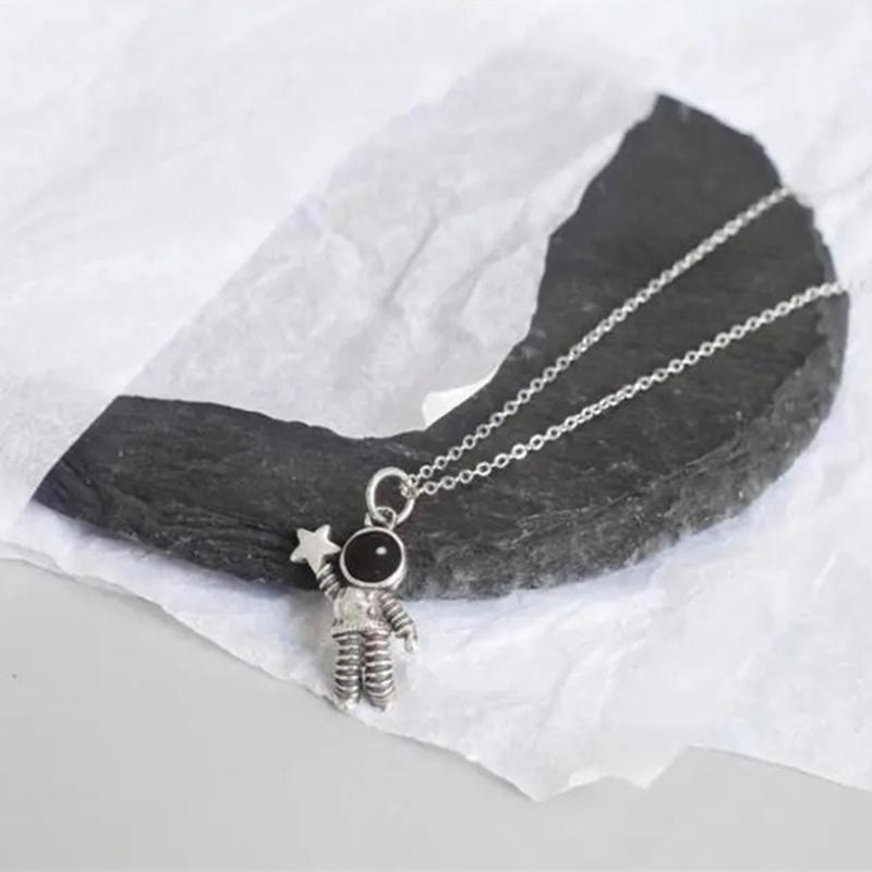 Парное ожерелье для женщин и мужчин, простое ожерелье с мультяшной космической звездой и астронавтом, ювелирные изделия, колье, подарки дружбы