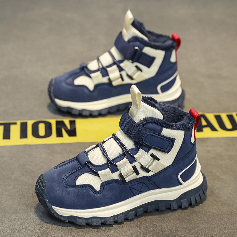 Детские высокие хлопковые кеды 2025 зима новые мягкая подошва нескользящие студенческие спортивные туфли для мальчиков и девочек утепленные флисом теплые
