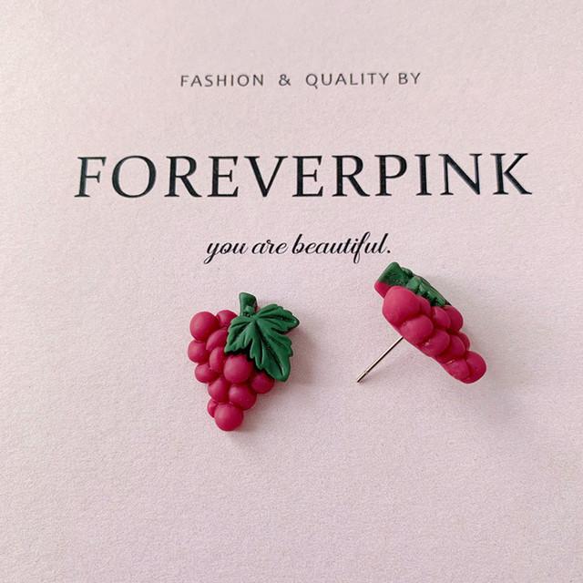 Милые серьги-гвоздики с фруктами, клубникой, для женщин, сладкие летние корейские украшения для ушей с бананом, персиком, виноградом, ананасом, смолой, подарки на вечеринку