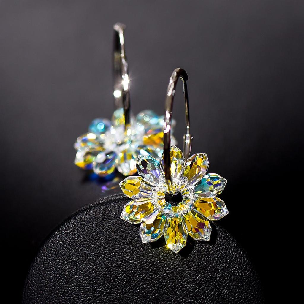 Серьги-кольца из стерлингового серебра 925 пробы с ослепительными переливающимися цветами ромашки и ювелирными изделиями из австрийских кристаллов Aurora Borealis