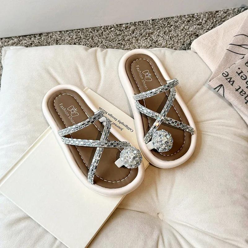 Детские тапочки с оттягивающимся носком для девочек, летняя пляжная обувь для принцессы на отдыхе, детские сандалии с кристаллами, элегантная мода