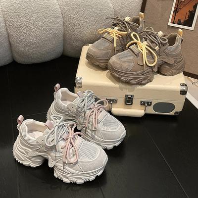 Женская обувь – Кроссовки