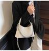 2025 European and American Style New Women's Bag Fashionable Underarm Bag Simple Bag Chain Handbag Casual Large-capacity Tote Bag