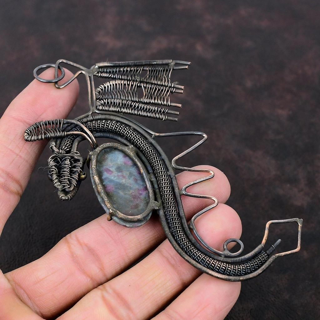 Рубиновый синий кулон с кианитом, медная проволока, кулон с драконом, кулон ручной работы, драгоценный камень, медные украшения, свадебный подарок, изысканный кулон