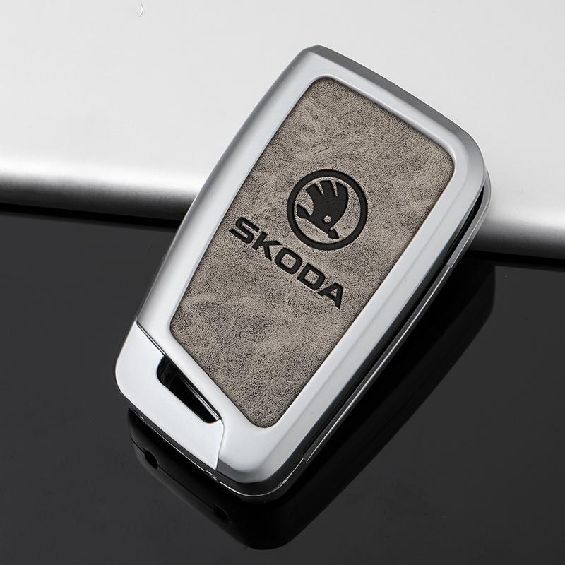 Car Flip Remote Key Fob Case Cover Protector Shell Bag For Skoda Octavia A5 A7 Fabia Superb Kodiaq Karoq Keychain Accessories