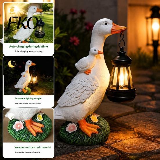 Resin Duck Statue with Flowers Garden Solar Lantern, Cute Mom And Baby Sculpture Outdoor Decor Lamp, Waterproof Light for Yard Lawn Patio