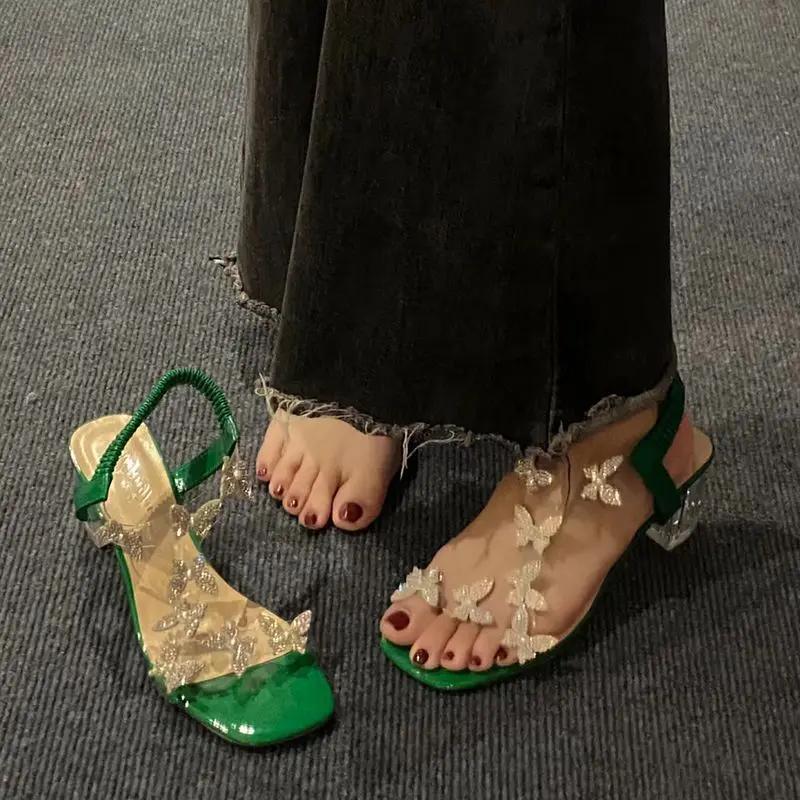 Модные квадратные каблуки, лето 2024, босоножки с открытым носком для женщин, зеленые женские туфли, черная обувь, шикарная и элегантная, оптовая продажа, лучшее