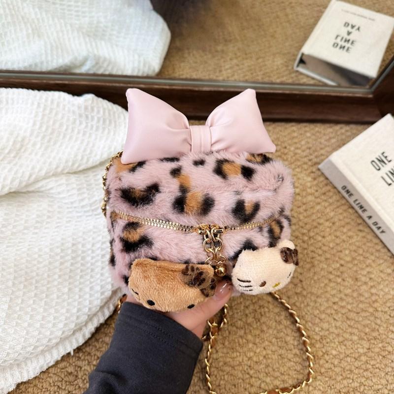 Plush hand-held cute leopard print women's bag winter new children's fun cute shoulder messenger bag plush bag