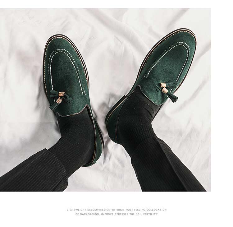 Мужские лоферы из матовой кожи с острым носком в британском стиле: Повседневные туфли для вождения без застежек