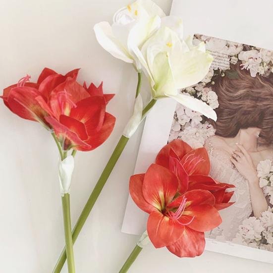 22-дюймовый букет искусственного амариллиса с эффектом Real Touch, длинностебельный, из искусственного шелка, с 2 полностью раскрывшимися цветками и 1 бутоном, для вазы в доме, офисе, цветочных композиций