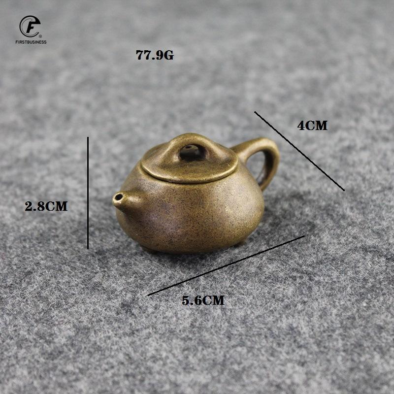 Bronze Mini Finger Teapot Tea Pet Small Pocket Tea Set Figurines Incense Holder Base Tea Pet Desk Decoration Home Decor Ornament