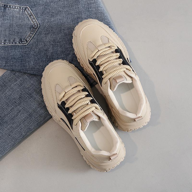 Осень маленькие белые туфли новая корейская версия инс спорт бег студентки толстая подошва увеличивают рост повседневная уличная съемка JC