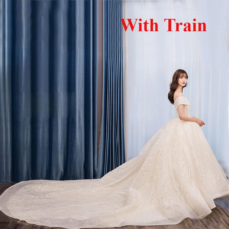 Звездное свадебное платье с V-образным вырезом - Роскошное платье в стиле Одри Хепберн, Сверкающее бальное платье принцессы с длинным шлейфом