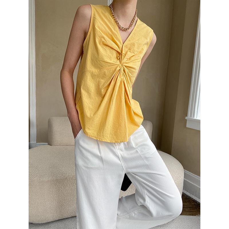 Sinan 3D Twisted French Pleated V-Neck Slim Sleeveless Vest SN3737