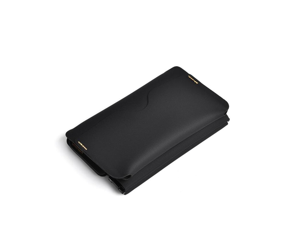 Mini card bag, folding wallet, magnetic change bag, business card holder, simple business bank card bag.