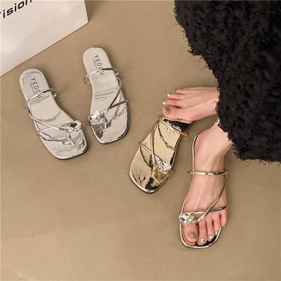 Женская обувь – Сандалии